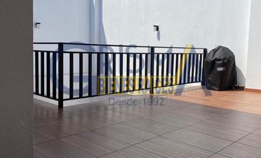 AMPLIA CASA EN VENTA EN ZONA CENTRO