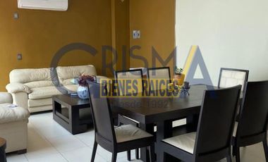 AMPLIA CASA EN VENTA EN ZONA CENTRO
