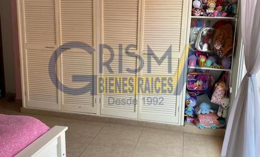AMPLIA CASA EN VENTA EN ZONA CENTRO