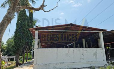 RANCHO CON TODAS LAS INSTALACIONES DE UNA  EMPACADORA DE LIMÓN.