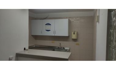 MAGNIFICO LOCAL DUPLEX CON VITRINA CARRERA 15 SAN BOSCO