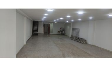 MAGNIFICO LOCAL DUPLEX CON VITRINA CARRERA 15 SAN BOSCO