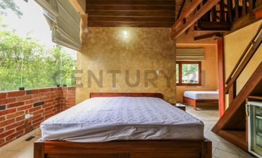 En Venta terreno de 26 hectáreas con hostería en Puerto Quito