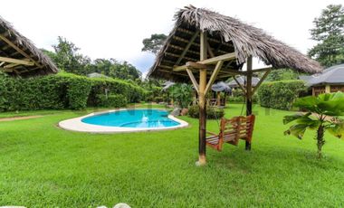 En Venta terreno de 26 hectáreas con hostería en Puerto Quito