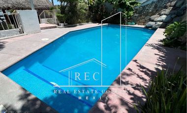 ¡Espectacular casa en venta frente al Lago! - Recibe rentas de +$80,000 mensuale