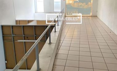 Magnífico local en renta en Av. Lázaro Cárdenas