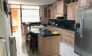 Preciosa casa en venta en Club Campestre