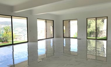 Residencia en venta Morelia, Campo de Golf.