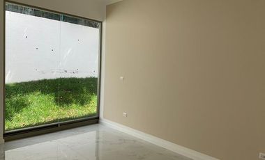 Residencia en venta Morelia, Campo de Golf.