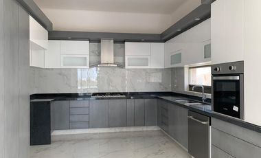 Residencia en venta Morelia, Campo de Golf.