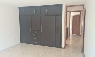 Casa para oficinas en Col. Bosque Camelinas