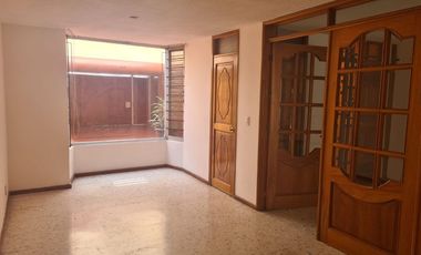 Casa para oficinas en Col. Bosque Camelinas