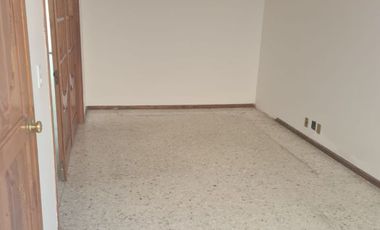 Casa para oficinas en Col. Bosque Camelinas