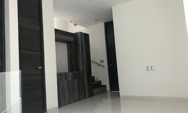 Casa en Renta, Linda Vista,
