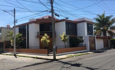 Casa en renta Morelia, Chapultepec Sur.