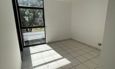 Se renta oficina en el Boulevard García de León