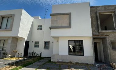 Casas en preventa por el vergel (mod. álamo)