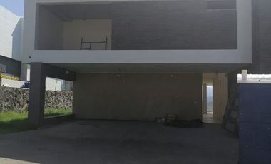 Casa en venta en el campo de Golf Tres Marías