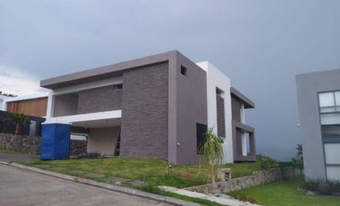 Casa en venta en el campo de Golf Tres Marías