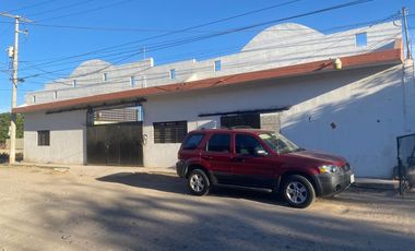 ESPACIO PARA OFICINA CON AMPLIO ESTACIONAMIENTO