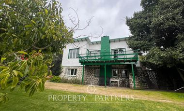 Casa con cabaña en Santo Domingo tradicional