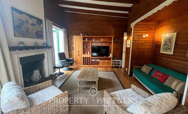 Casa con cabaña en Santo Domingo tradicional