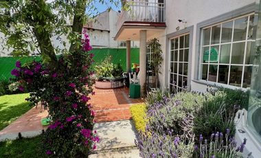 Casa en venta Sayavedra, 4 recámaras, remodelada