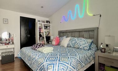 Casa en venta Sayavedra, 4 recámaras, remodelada