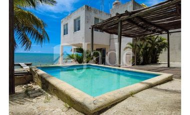 Casa Frente al Mar en Sombrerón: Vistas al Océano y Alberca Privada