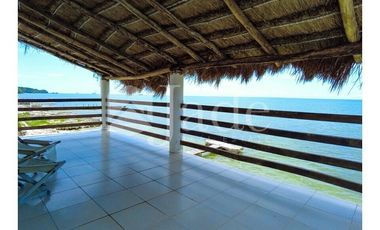 Casa Frente al Mar en Sombrerón: Vistas al Océano y Alberca Privada