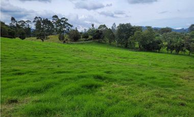 Venta Lote en Unidad Cerrada el Retiro sector la Maria