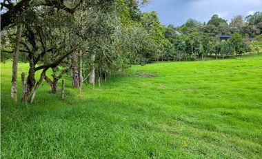 Venta Lote en Unidad Cerrada el Retiro sector la Maria