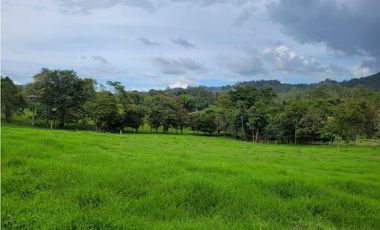 Venta Lote en Unidad Cerrada el Retiro sector la Maria