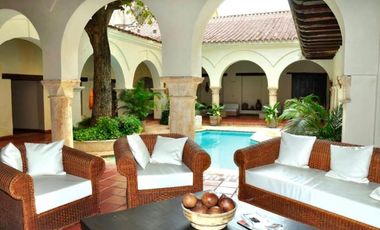 Se alquila apartamento en el Centro Histórico, en Cartagena