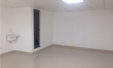 ALQUILER LOCAL COMERCIAL 450 M2 FRENTE A UNIVERSIDAD  EL CARMEN