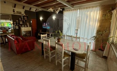 CASA EN VENTA EN OSTENDE - PINAMAR - CAIRO