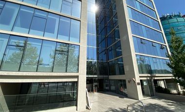 Local Comercial en Arriendo en Av. Las Condes / Estoril