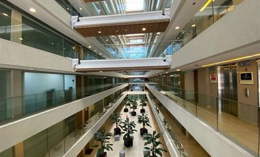 Local Comercial en Arriendo en Av. Las Condes / Estoril