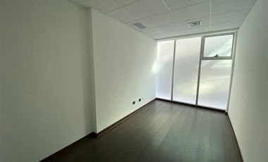 Oficina en Arriendo en Av. Las Condes / Estoril