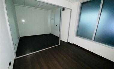 Oficina en Arriendo en Av. Las Condes / Estoril