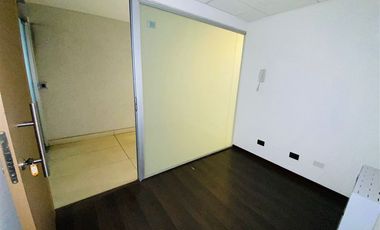 Oficina en Arriendo en Av. Las Condes / Estoril