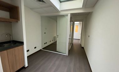 Oficina en Arriendo en Av. Las Condes / Estoril