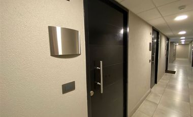 Oficina en Arriendo en Av. Las Condes / Estoril