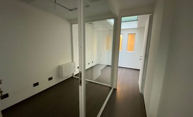 Oficina en Arriendo en Av. Las Condes / Estoril