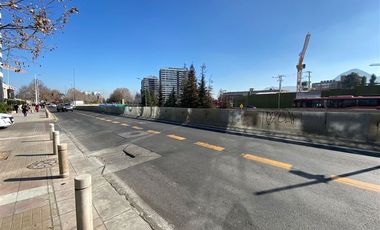 Oficina en Arriendo en Av. Las Condes / Estoril