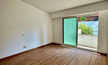 Moderna Casa en Fraccionamiento Puerta de Hierro Dentro de Coto