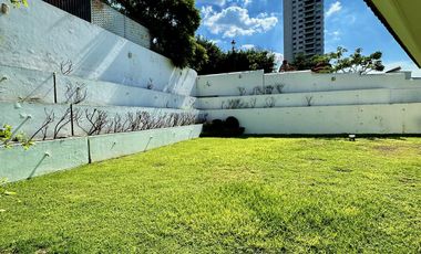 Moderna Casa en Fraccionamiento Puerta de Hierro Dentro de Coto
