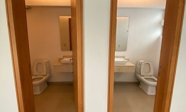 Moderna Casa en Fraccionamiento Puerta de Hierro Dentro de Coto