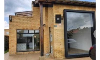 VENDO CASA CAJIC NUEVA PARA ESTRENAR (GU)