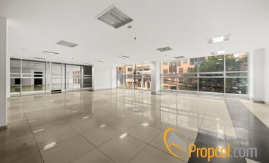 EDIFICIO DE OFCINAS EN ARRIENDO, CHICO